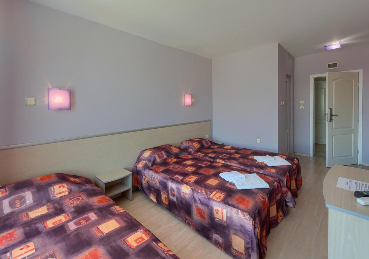 Hotel Fantastiko Ravda Равда Екстериор снимка
