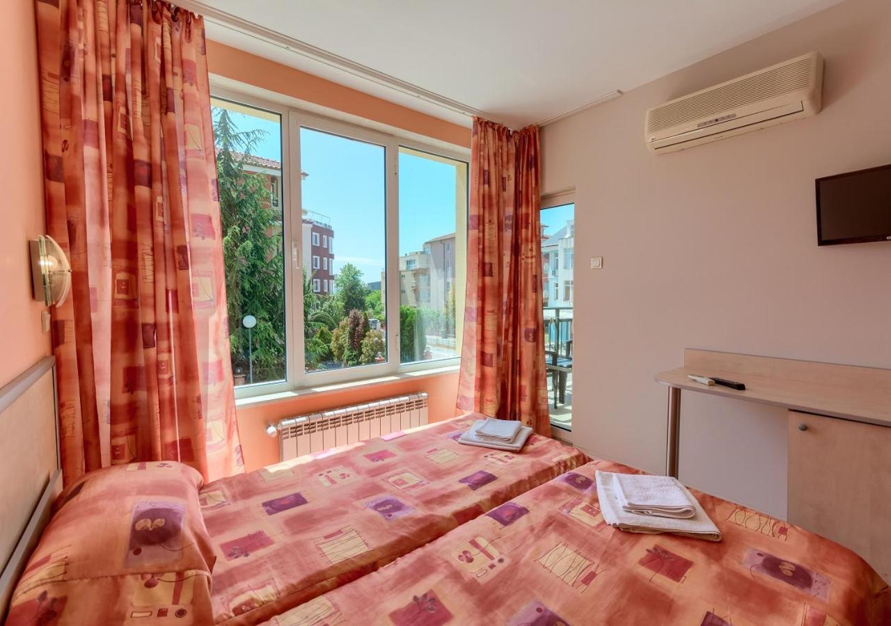 Hotel Fantastiko Ravda Равда Екстериор снимка